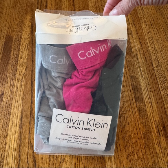 NWT Men's Calvin Klein 3-Pack Cotton Classics Boxer Briefs Set, size medium - Picture 10 of 13
